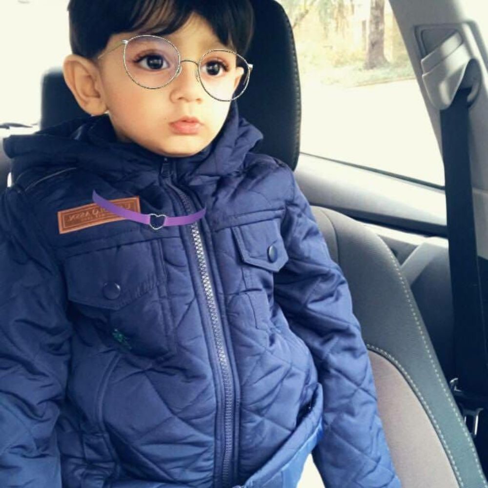 Meet your Posher, Zain